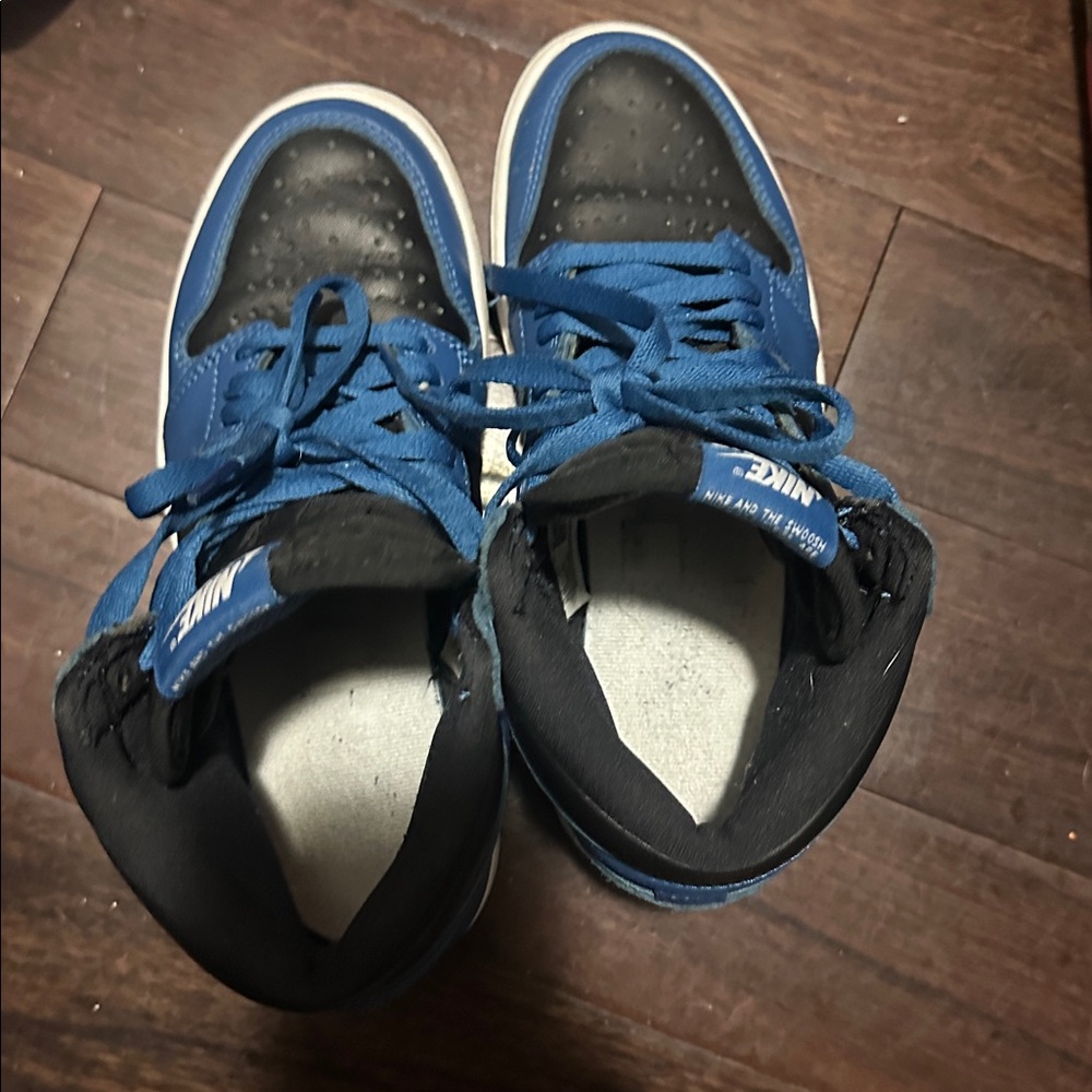 Air Jordan 1 retro high OG - Picture 3 of 6
